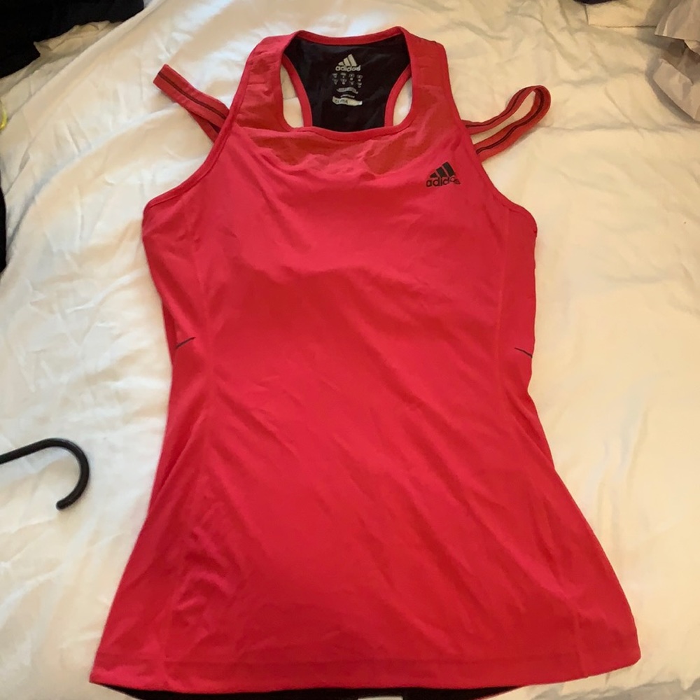 Adidas top